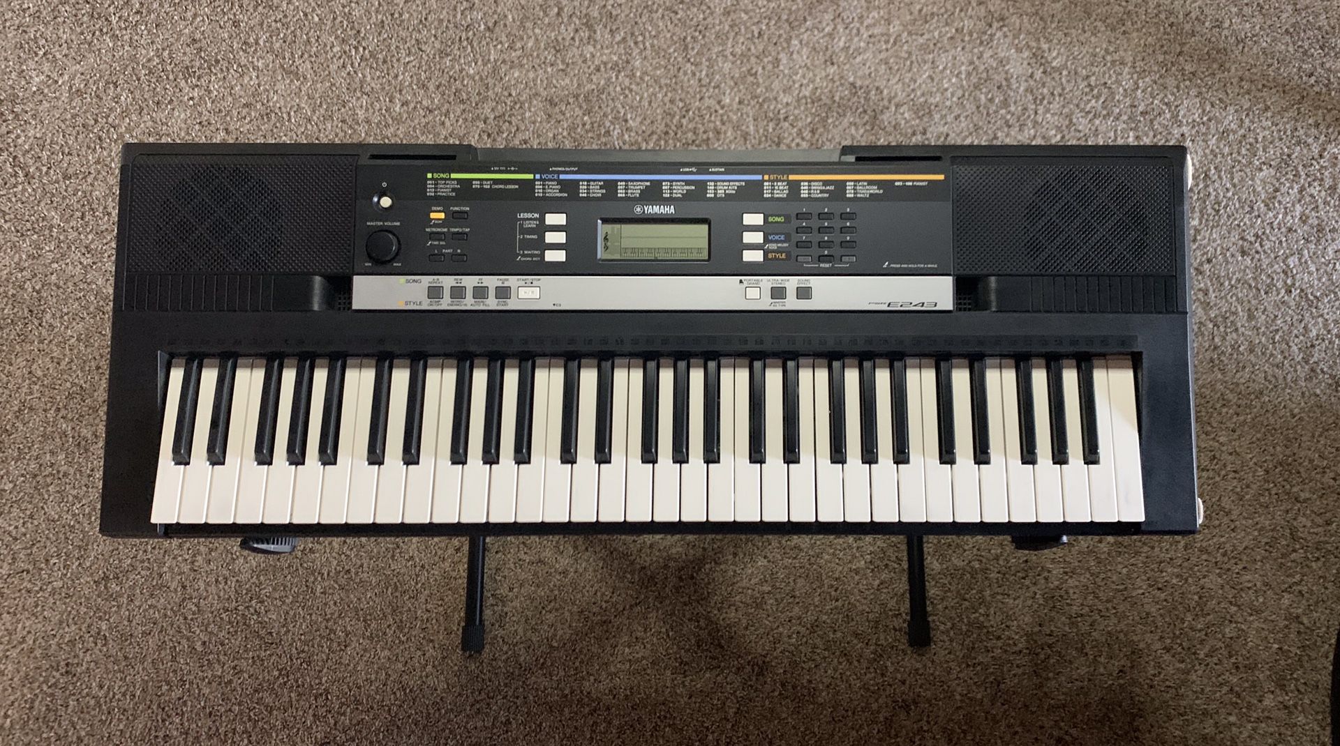 Yamaha PSR-E243 Digital Keyboard