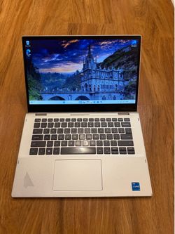 Dell Inspiron 5406 2-in-1 core i5 11th gen 16GB Ram 256GB SSD Windows 11 15” UHD Touch Screen Laptop with charger in Excellent Working condition!!!!! 