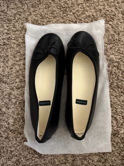 Black flats