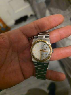 Vintage Wittnauer Geneve Automatic 