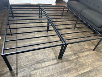 Twin size bed platform