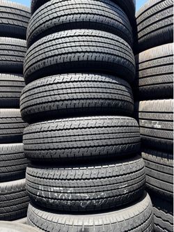 ☑️ 205/75/14 Goodyear set de Tires con 80% de vida las 4