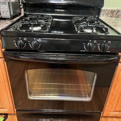 GE gas Stove / oven 