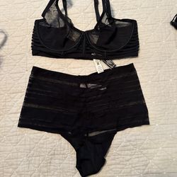 Victoria’s Secret Set