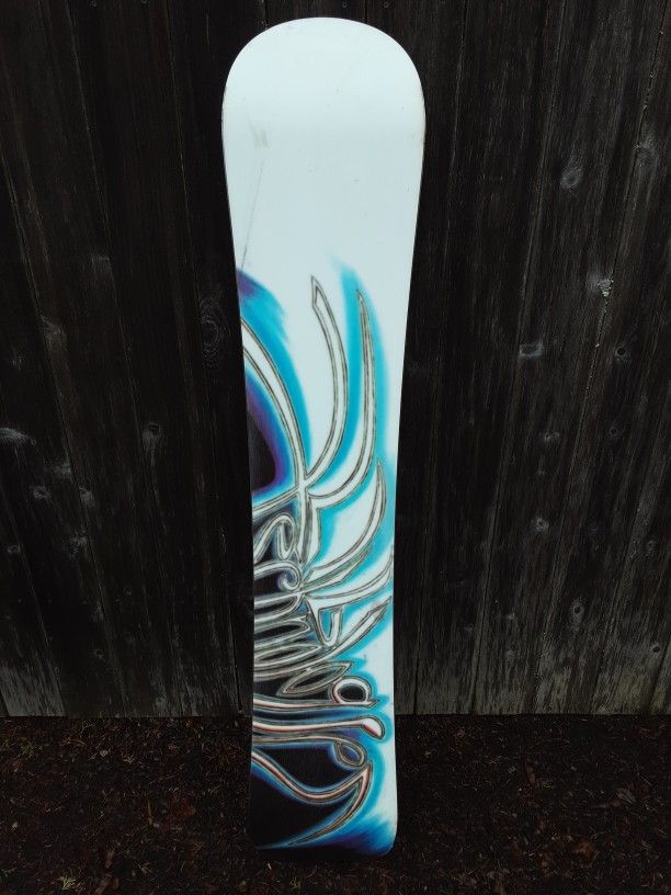 LIB TECH EMMA PEEL 159 SNOWBOARD for Sale in Seattle, WA LIB TECH EMMA PEEL 159 SNOWBOARD for Sale in Seattle, WA