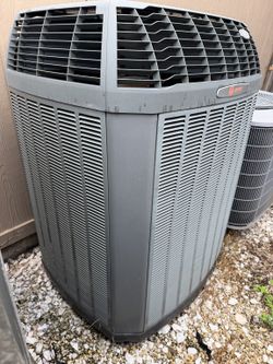 Trane XL16i 4 Ton Two-Stage AC Condenser — R-410A
