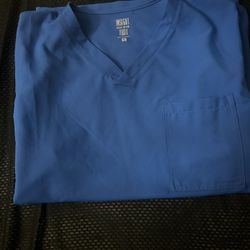 scrubs navy blue size L
