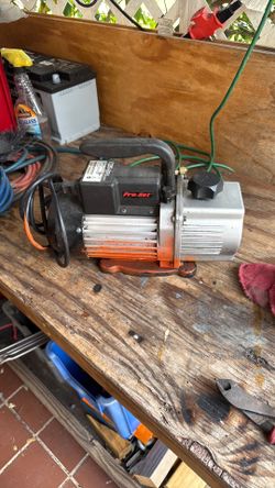 CPS pro 6 CFM vacuum pump for HVAC work
