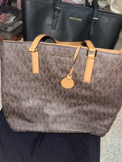 MK purse