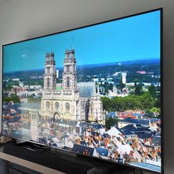 Samsung 75" QLED 4K Smart Tv, 2024