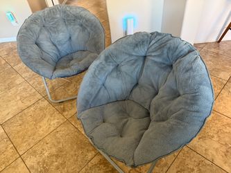 2 Gray Satellite Cushion Foldable Chairs