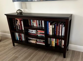 TV stand/ bookshelf