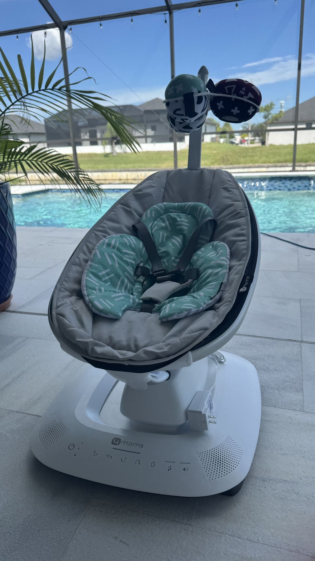 mamaRoo multi-motion baby swing - Grey Classic