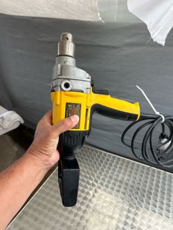 Dewalt drill 130 v 13 mm