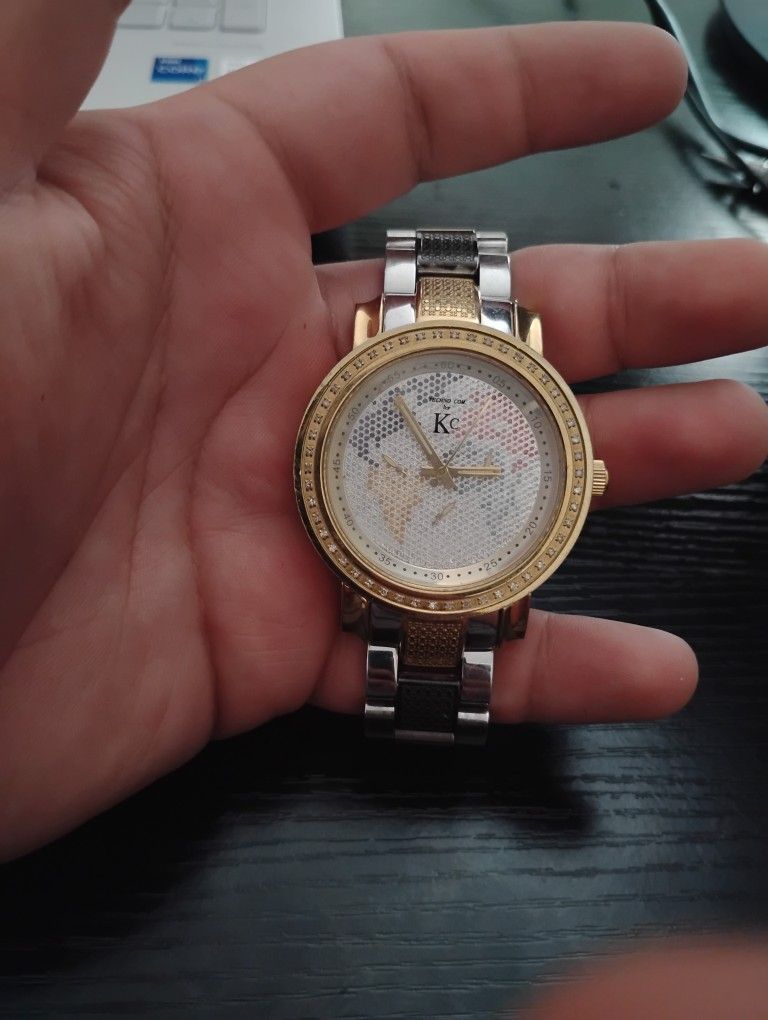 Techno Com Diamond World Map Watch By KC