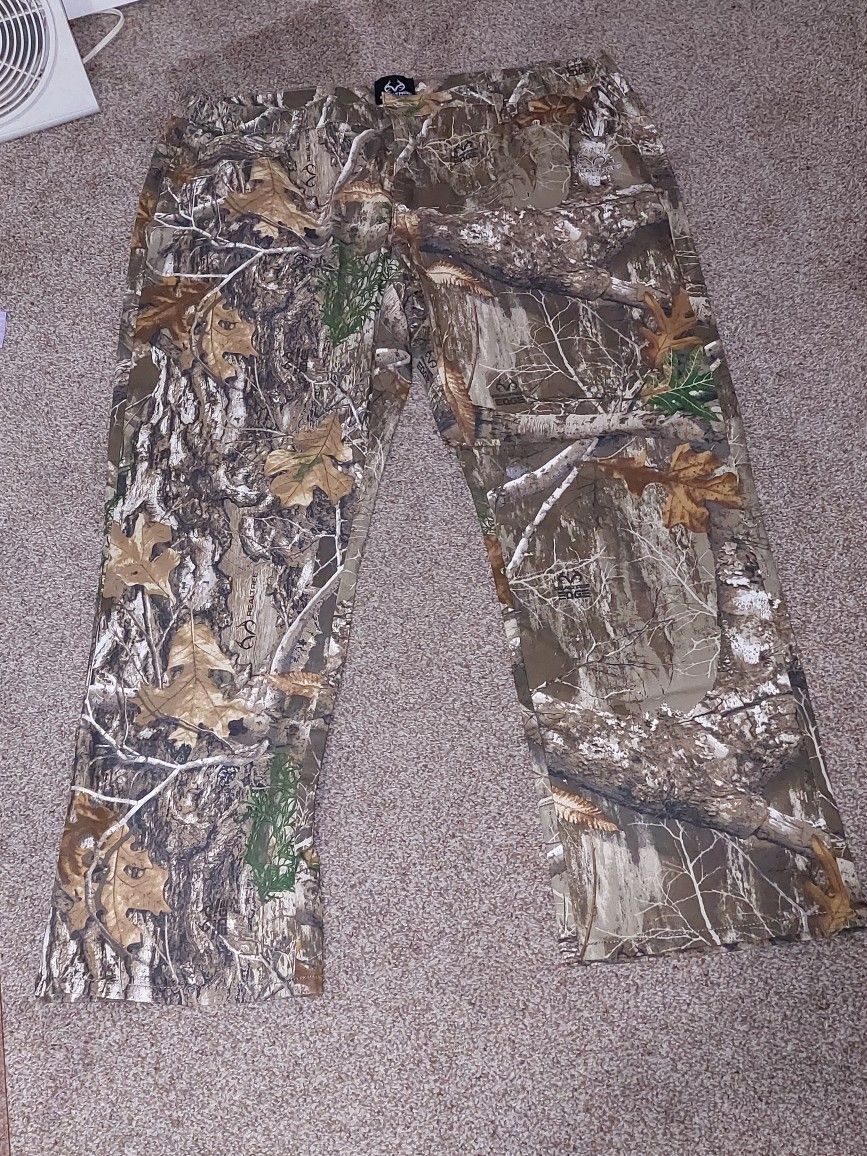 Realtree Brand Camo Pants 