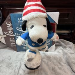 Peanuts Animated Plush  Still with tag  Music still working
