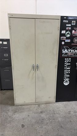 HON Storage cabinet
