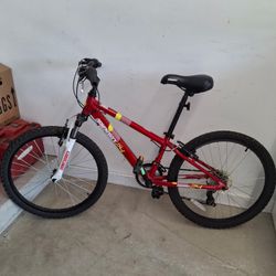 Diamondback Adult Bike- New 