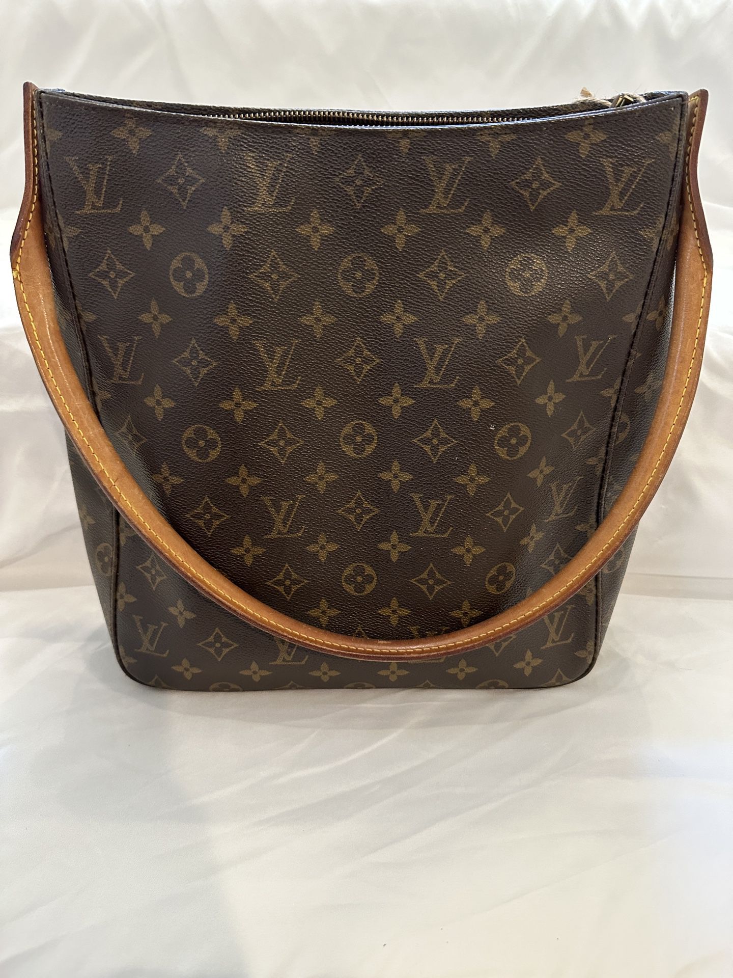 Louis Vuitton Looping GM Monogram Shoulder Bag w/ Entrupy Certificate