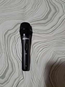 Singtrix - wireless microphone