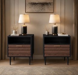 Set of 2 Nightstands