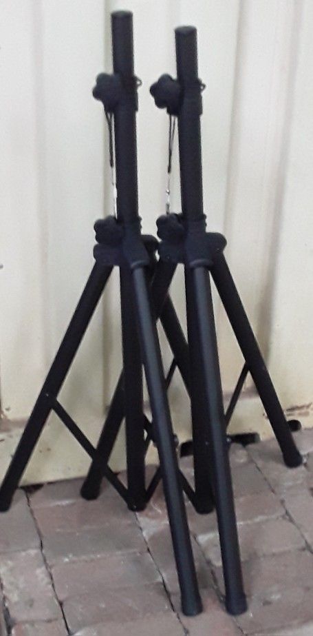 2 Brand New Tripod Speaker Stands 
