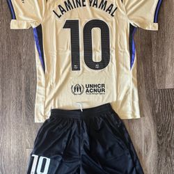 Lamine yamal size 28 kid and S adult