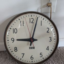 Vintage IBM 95925 Made in the USA Working Industrial School 13 -1/2" Wall Clock