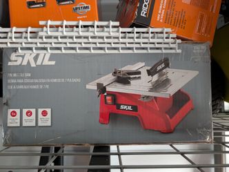 Small tile saw