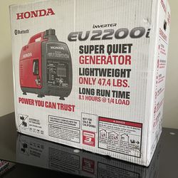 Brand New Honda EU2200i 2200-Watt 120-Volt Super Quiet Portable Inverter Generator