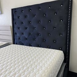 Queen Black Velvet Bed Frame With Diamonds 