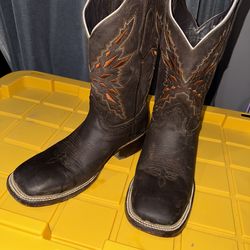 Men’s Boots