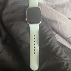 Apple Watch SE 
