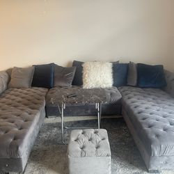 Slightly Used Luxury Couch With Pillows Included 