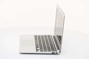 MacBook Air A1370 EMC 2393