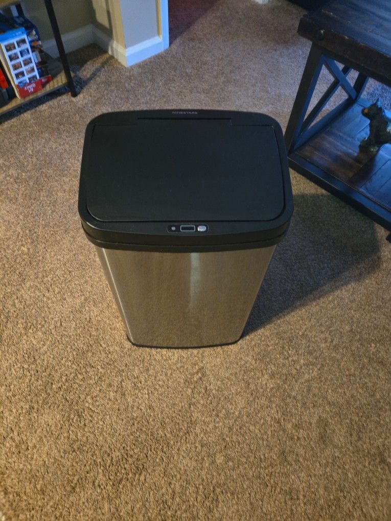 Trash Can