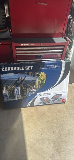 Cornhole set