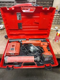 Hilti HIT-ED 3500-A cordless epoxy gun