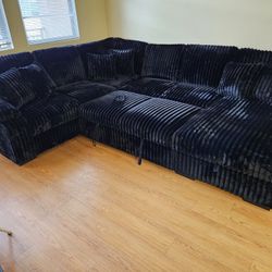 Brand New Sectional With Pull Out Bed & Storage Chaise $1599