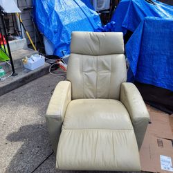 All Leather True Zero Gravity Motorized Recliner Chair