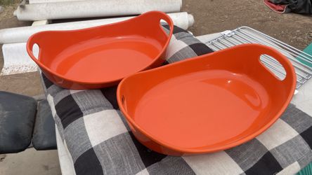 Baking / Serving Dishes & pitchers