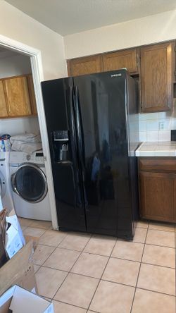 Samsung Fridge Black