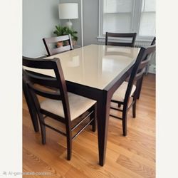 5 piece Dinning Table