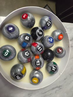 Lunar Rock Pool balls