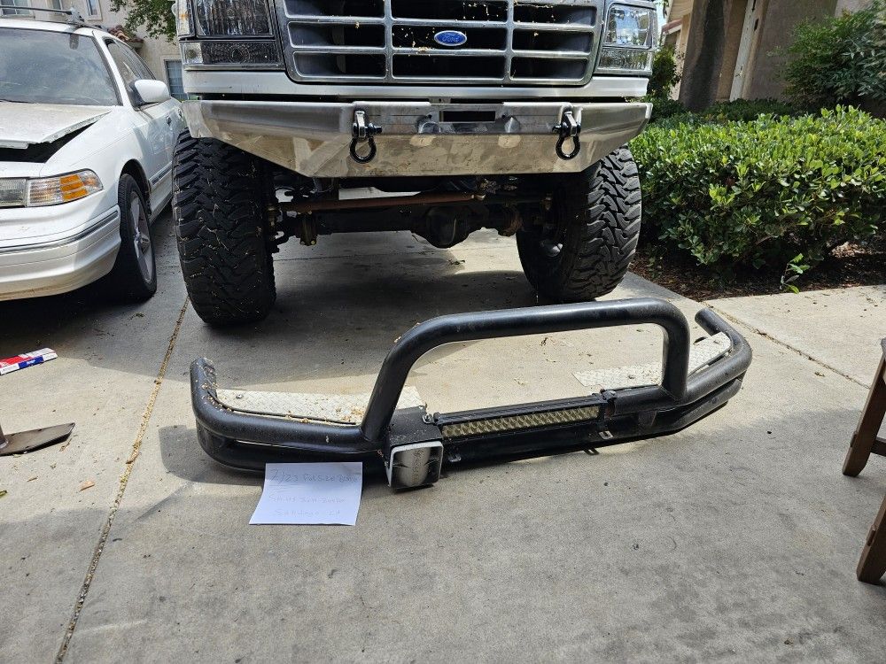 Ford Bronco Smitty Built Winch Bumper