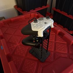 Elite Controller, Stand, And Basic Controller 