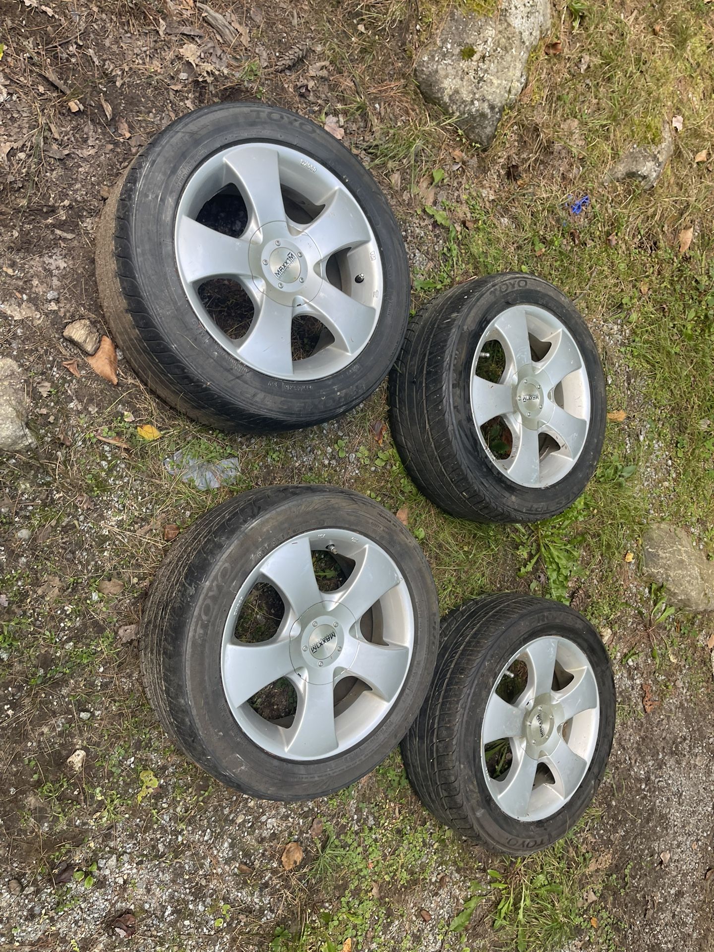 4 Maxxim Alloy Rims 5x100 Or 4x114.3