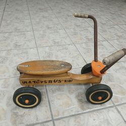 V "I'M A Toys R Us KID" Bicycle Toy Child Classic