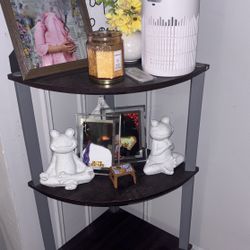 Corner Shelf 
